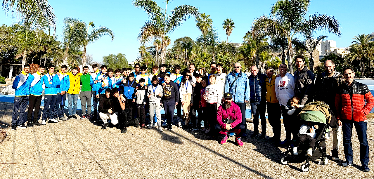 'Los Delfines' celebra su tradicional 'Regata de Navidad'  (1)