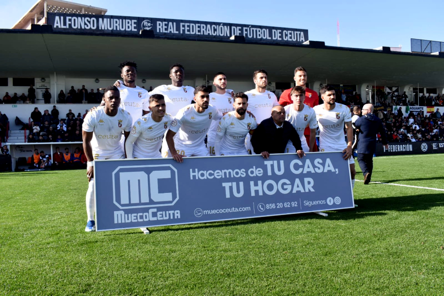 Once inicial de la AD Ceuta FC / Rafa Báez