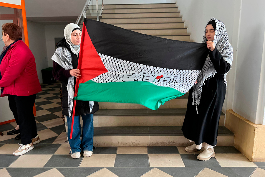 Minuto de silencio por Gaza / Daniel Hernández