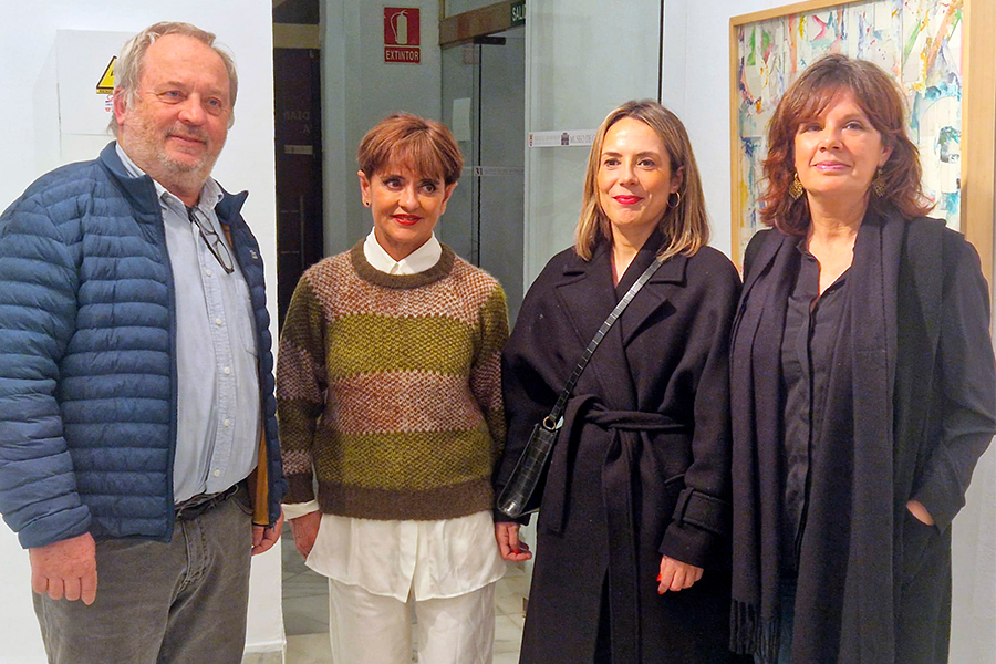 Exposición 'Abstracciones' / Laura Ortiz