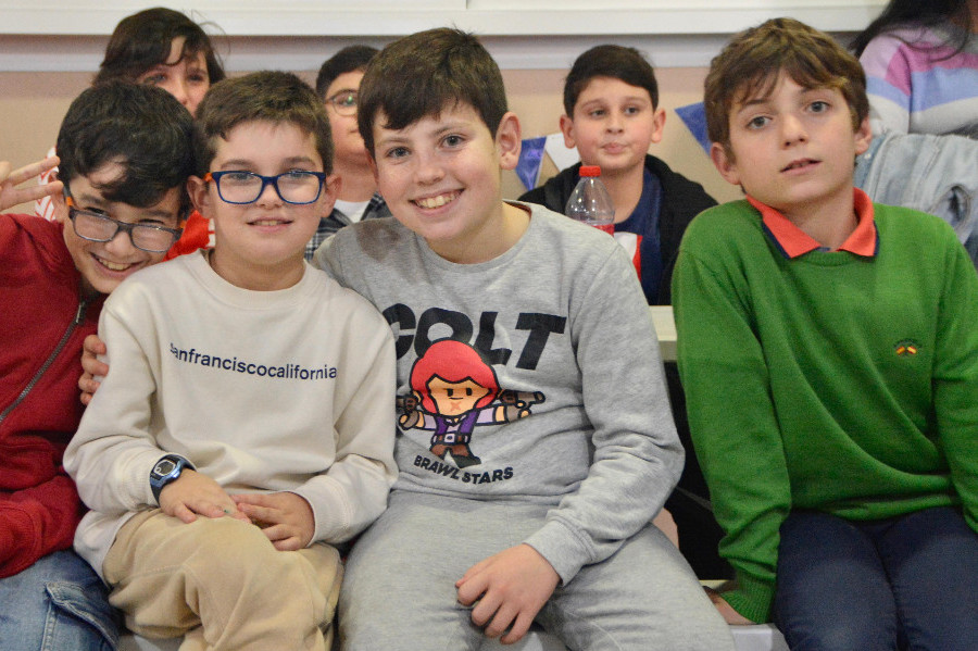 Un grupo de alumnos, durante la actividad de esta tarde/ A. Castillo