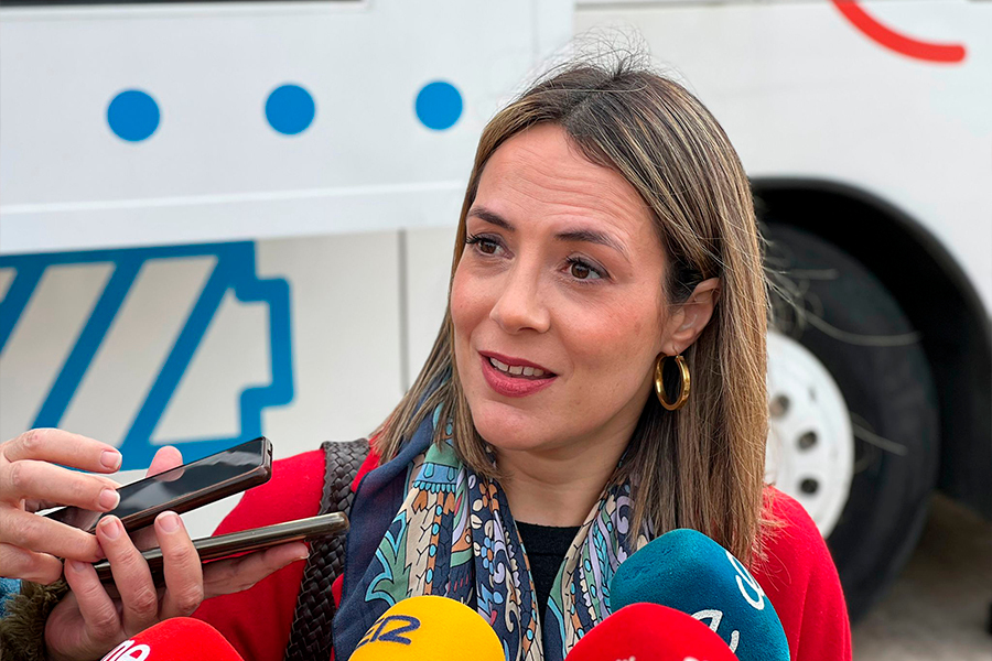 Visita de Pilar Orozco a CREACTIVITY / Daniel Hernández
