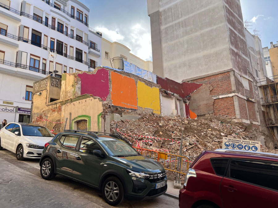 La obra ha comenzado en la parte trasera de la casa, como puede apreciarsse en la imagen/ Dani Hernández