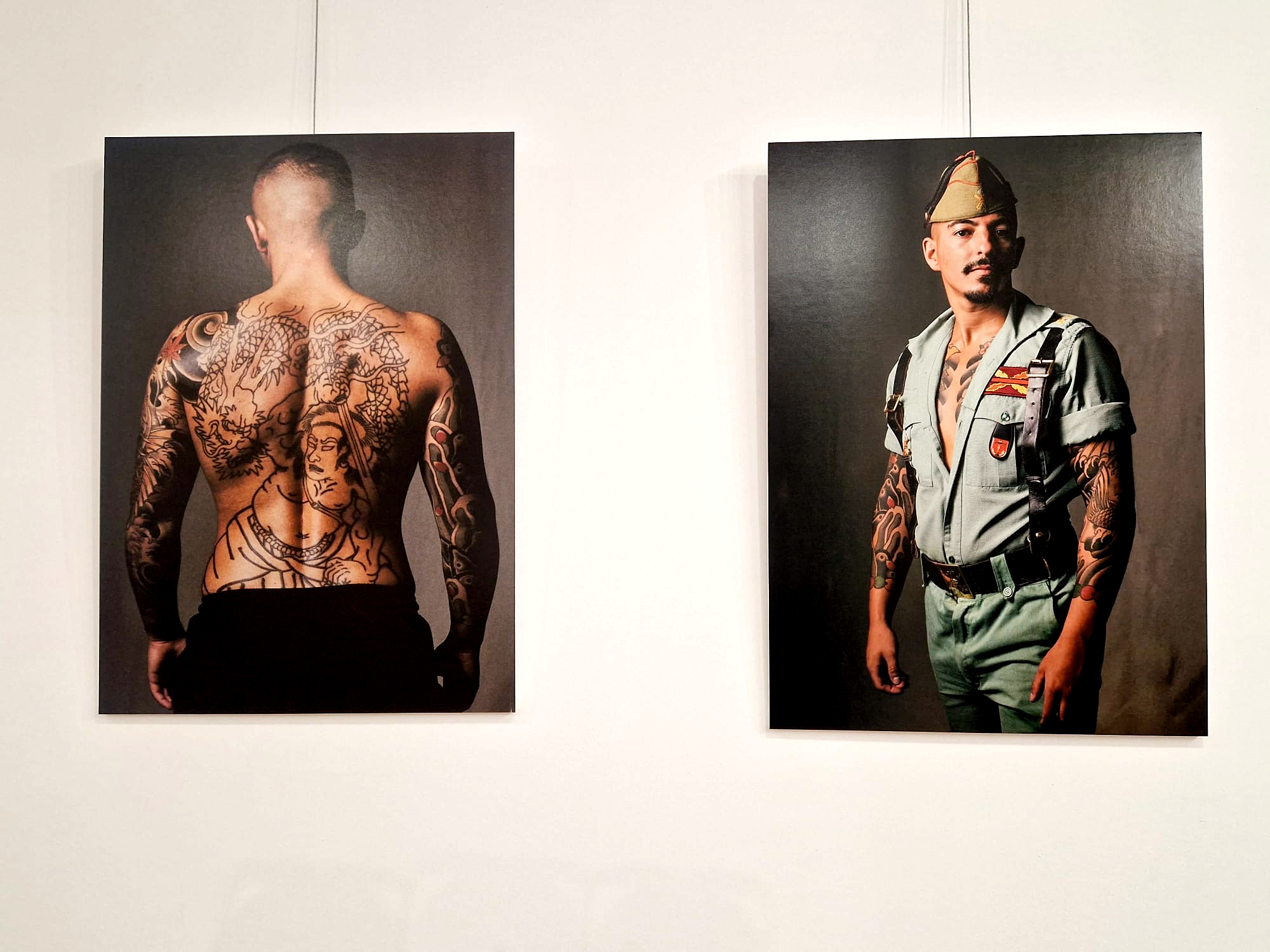 Detrás del uniforme, exposición de la COMGECEU / Laura Ortiz