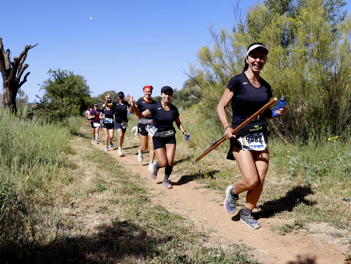 El equipo de la COMGECEU durante los 101 kilómetros de Ronda 