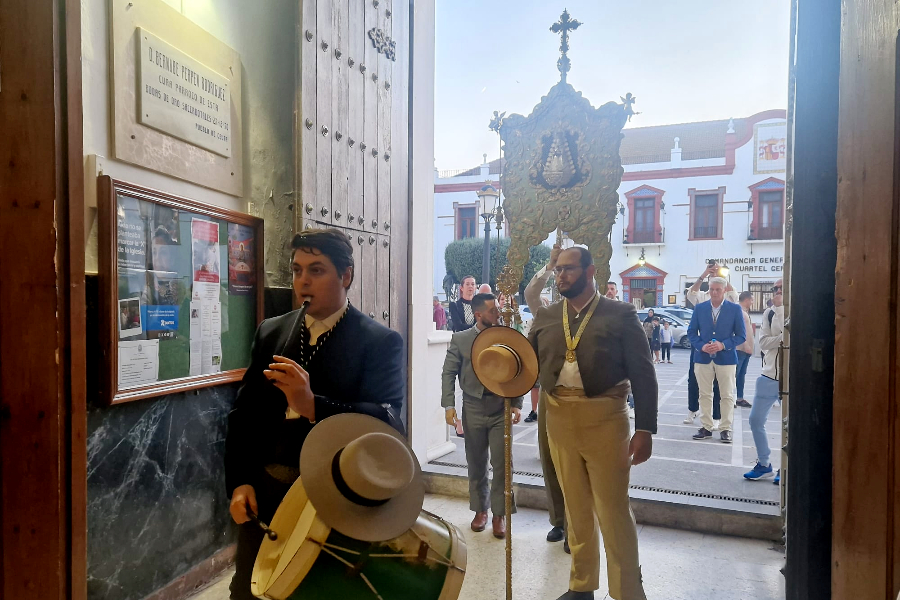 Los rocieros ceutíes se despiden de la Virgen de África / Laura Ortiz