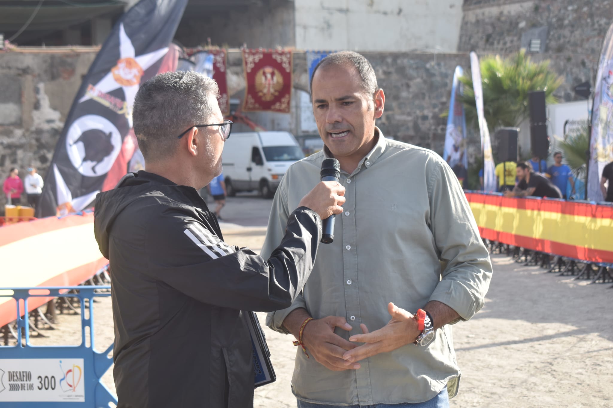 El ex jugador de Sevilla, Racing, Atrlético  o Málaga, ahora en Ceuta para apoyar esta prueba/ Rafa Báez
