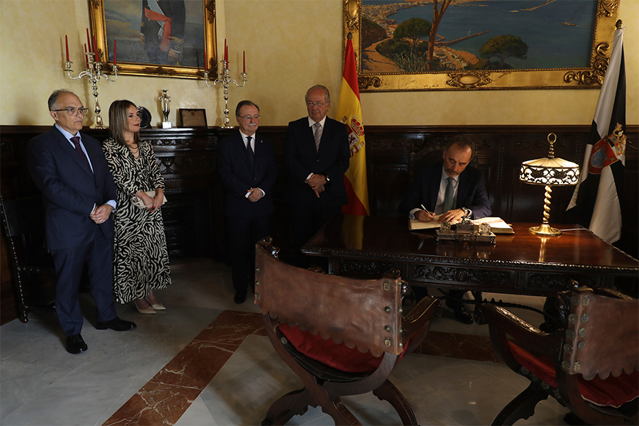 Recepción de Juan Vivas al  magistrado del Tribunal Supremo, Manuel Marchena