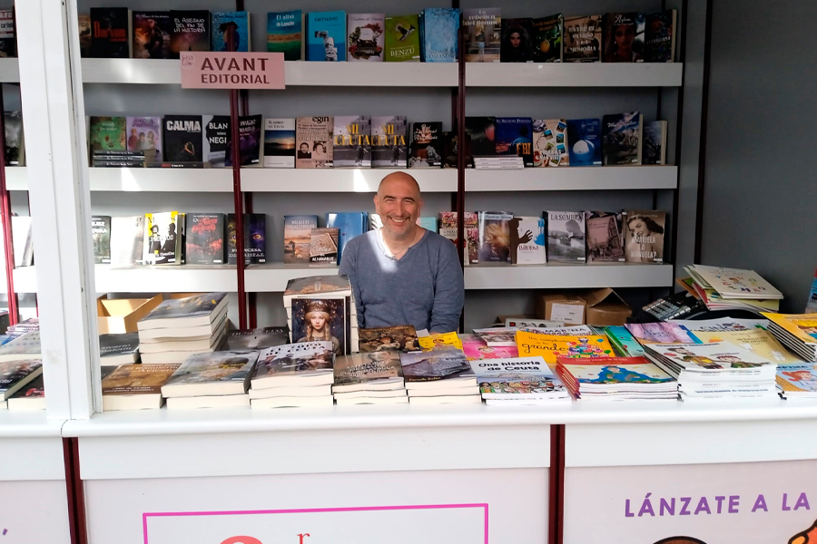 Feria del libro / César Martín