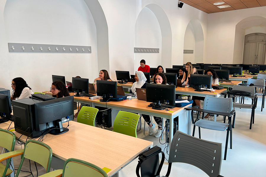 Campus Seré Ingeniera 2021 / Daniel Hernández