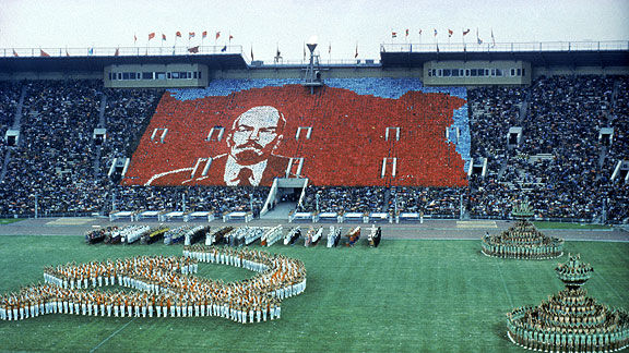 Inauguración de Moscu 80