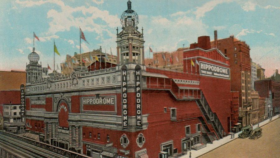 Postal del teatro Hippodrome de New York, cuyas más de 6.000 plazas llenaba Marcelino cada noche