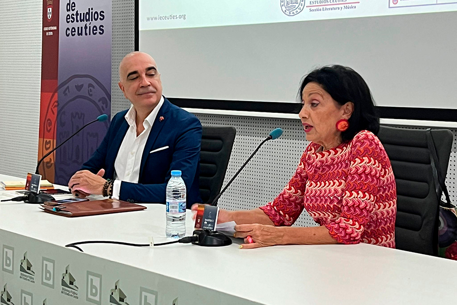 Presentación de Manuel Francisco Reina