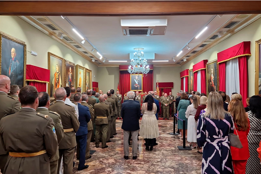 Conmemoración de Santa Teresa, patrona de Intendencia