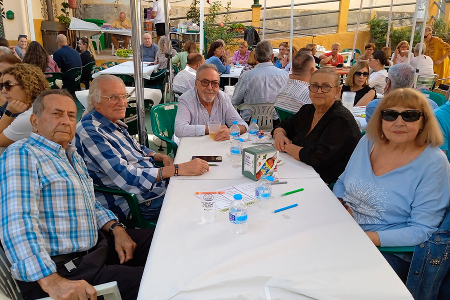 Bingo solidario de El Rocío / César Martín