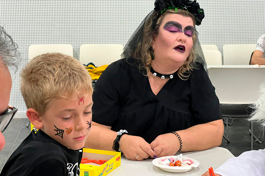 Jornada de juegos de Halloween de El Solitario / Daniel Hernández