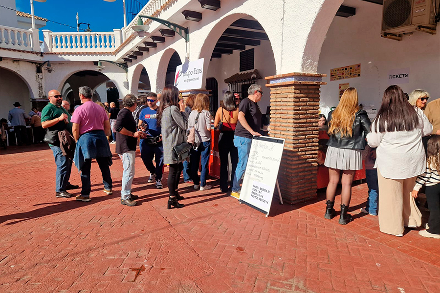 Potaje Solidario en el Poblado Marinero / César Martín