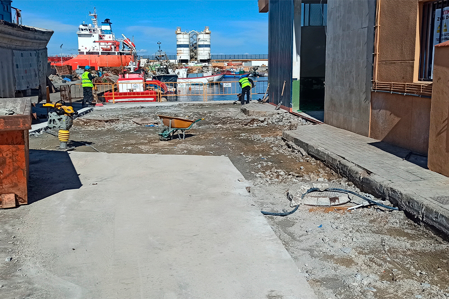 Inicio de los trabajos en la Lonja Pesquera y Muelle de Carga