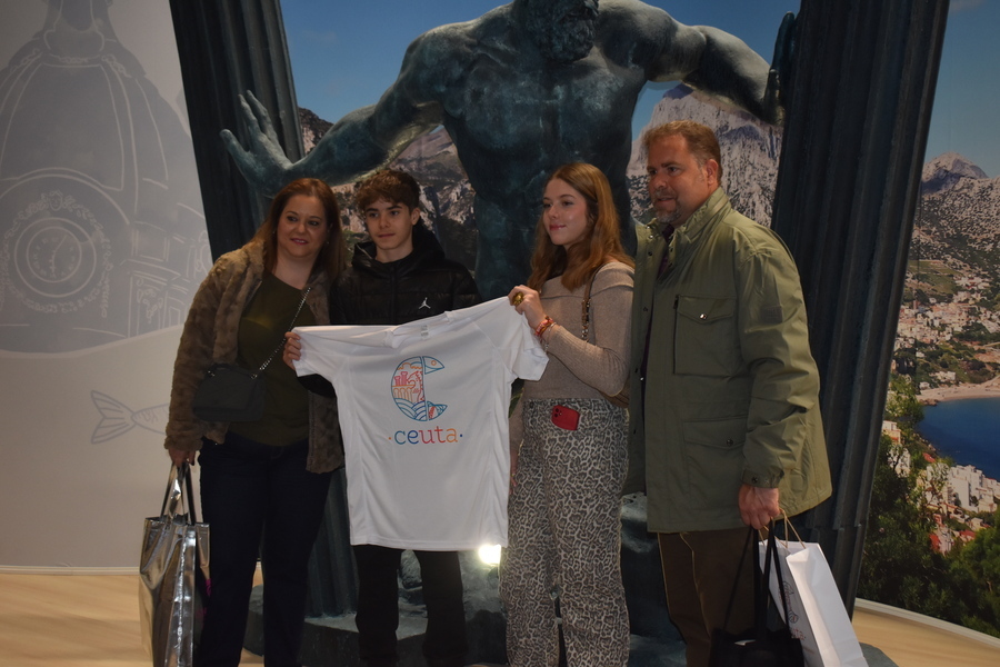 Fitur Sábado