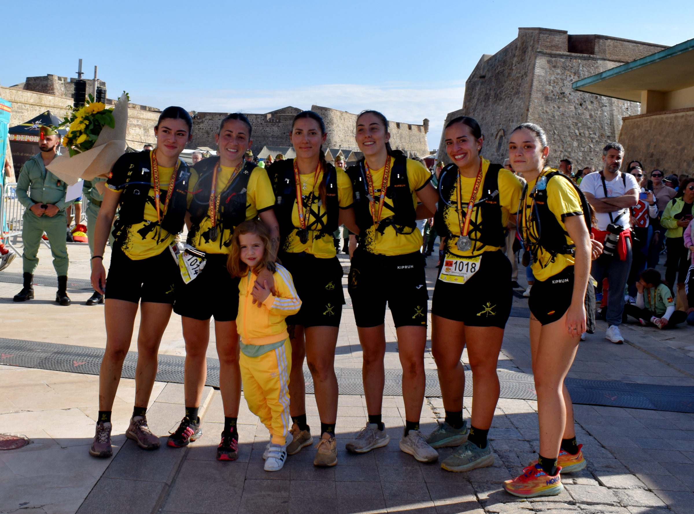 El equipo femenino del Tercio Duque de Alba debuta con un bronce en la Cuna de la Legión. Foto: Rafa Báez