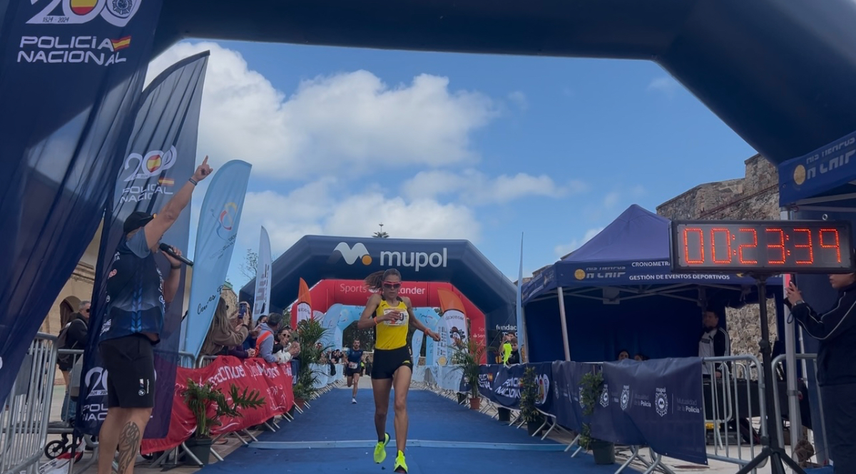 Samira Mhamdi, primer puesto femenino en la Ruta 091 / Alma Palomino