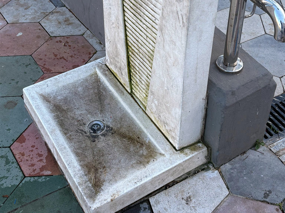 Fuente rota en Plaza Nicaragua / Cedidas