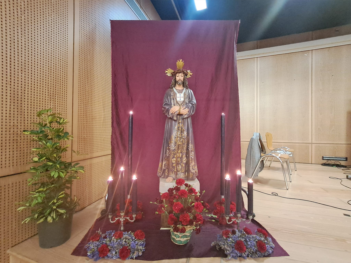 Exaltación a la saeta en el Centro del Mayor / César Martín