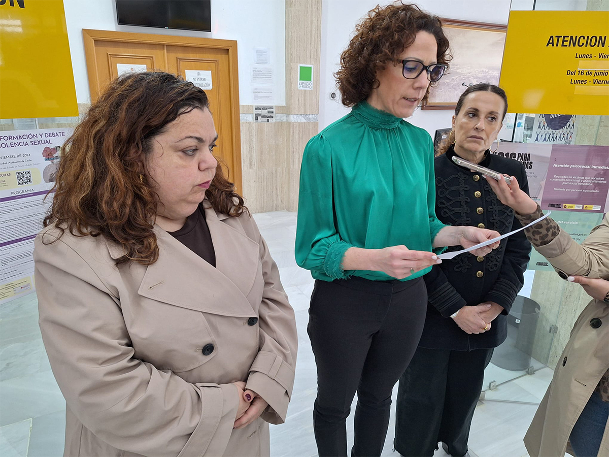 Lectura del manifiesto tras el Minuto de silencio