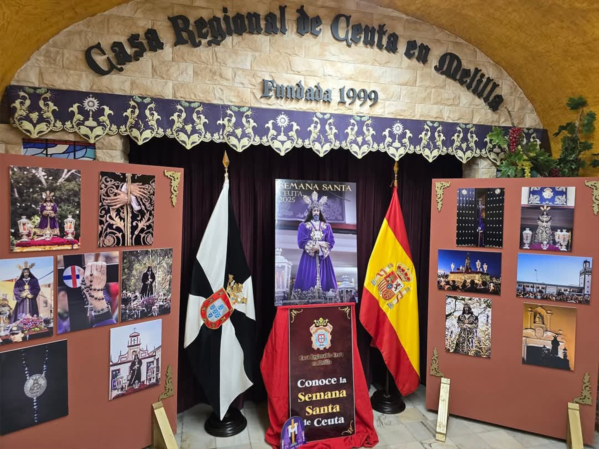 Exposición 'El Señor de Ceuta' en la casa regional en Melilla