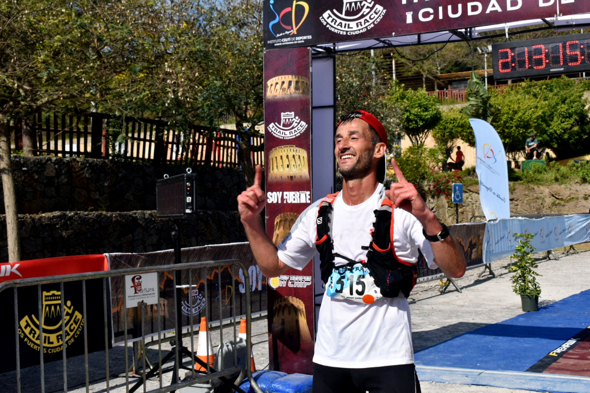 Javier Jiménez, gran triunfador del Trail Los Fuertes / Rafa Báez