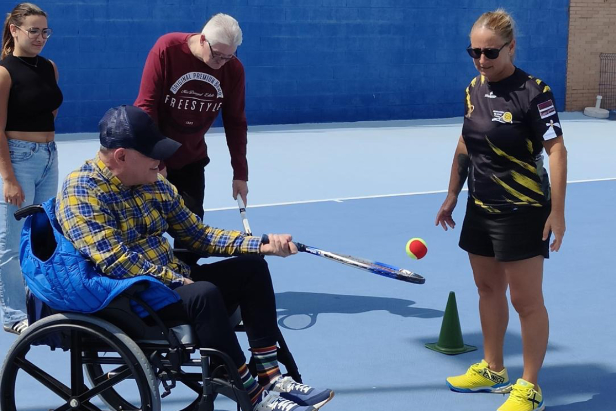 Jornada de tenis inclusivo / Cedida