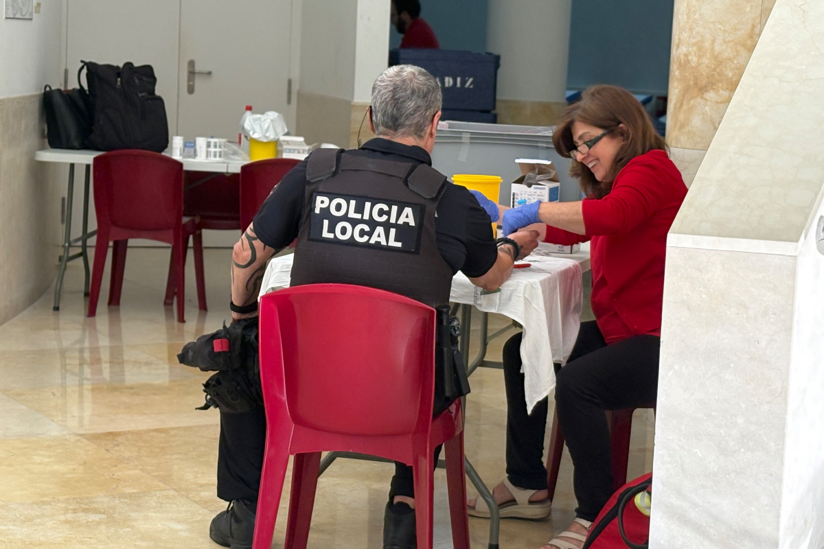 Campaña de donación de sangre, Auditorio del Revellín / Alma Palomino