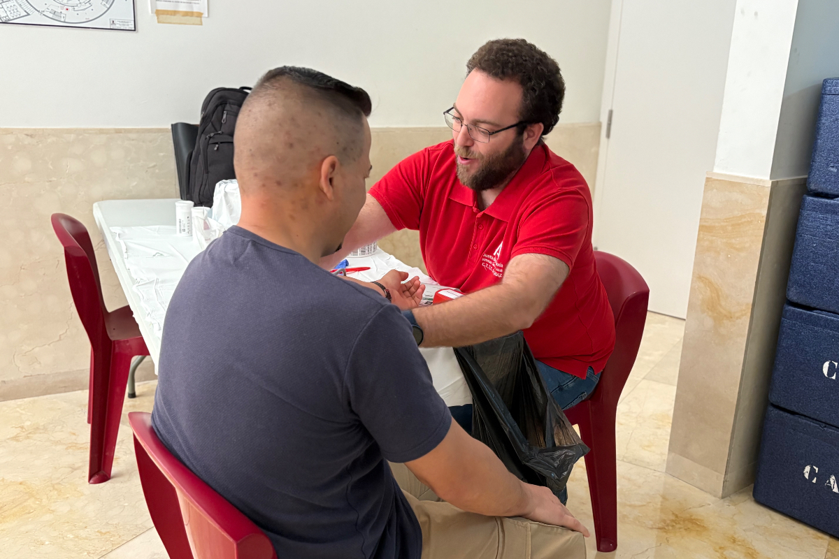 Campaña de donación de sangre, Auditorio del Revellín / Alma Palomino
