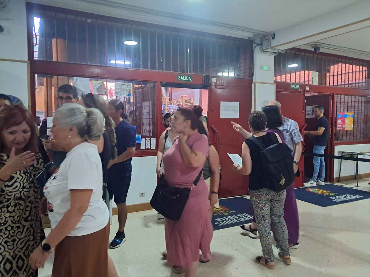 Oposiciones docentes 2025 / César Martín