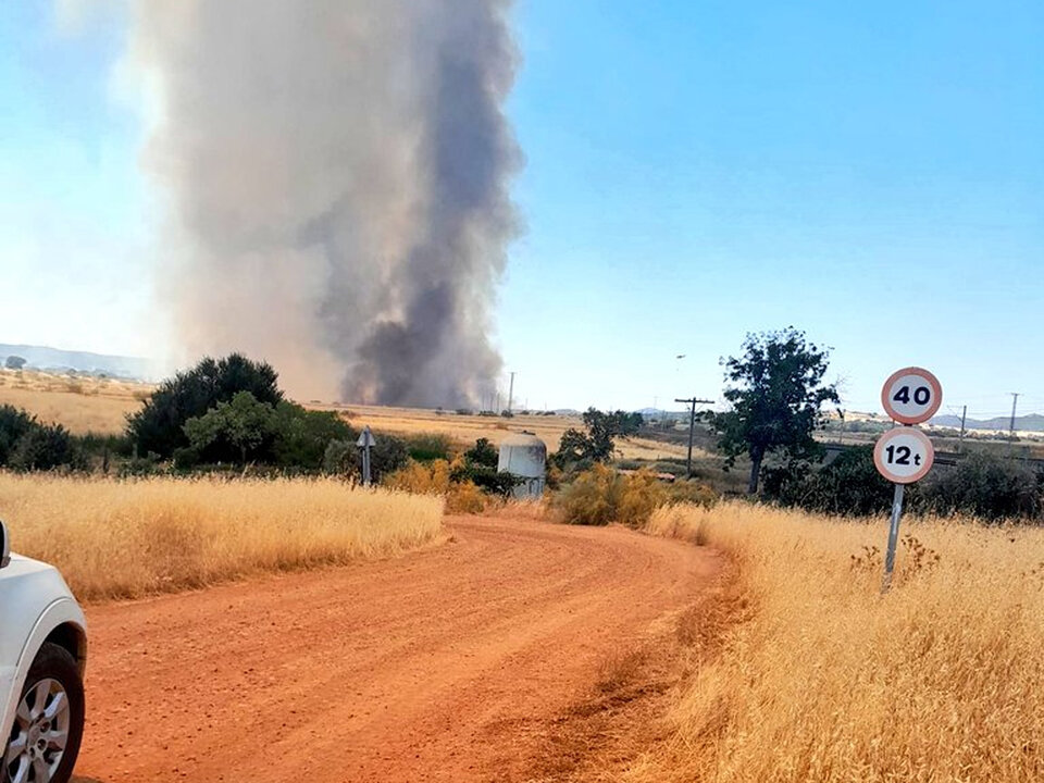 Incencio cerca del tren