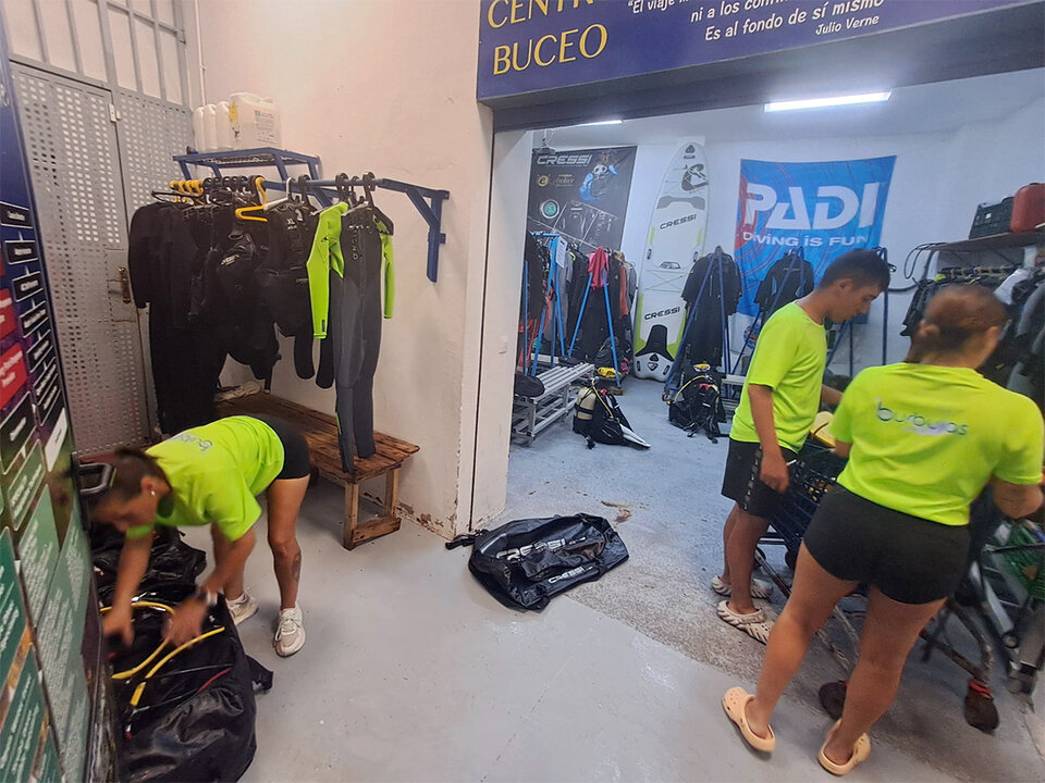 Club de Buceo Burbujas / César Martín