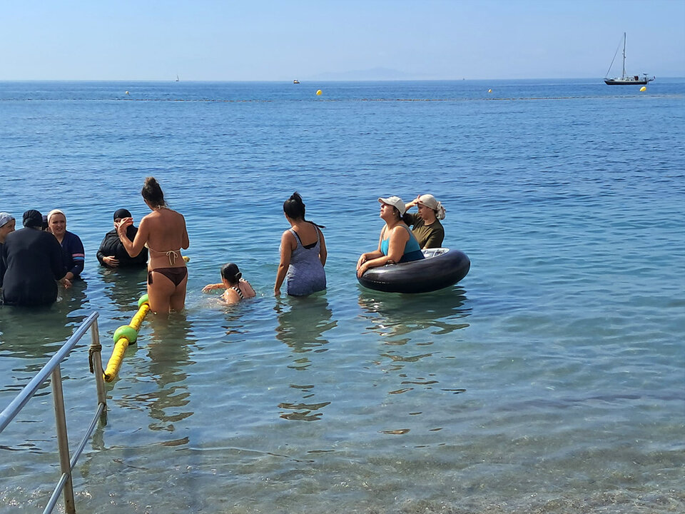 Visita de PROI a las playa / César Martín