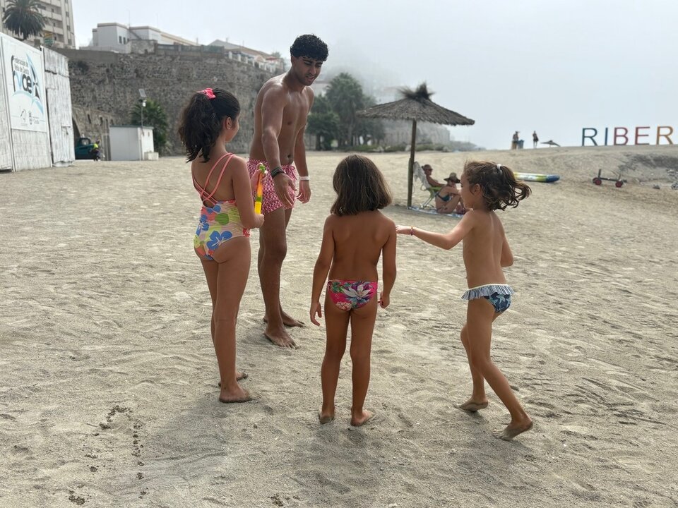 Campamento de verano Pumuki Kayak / Alma Palomino