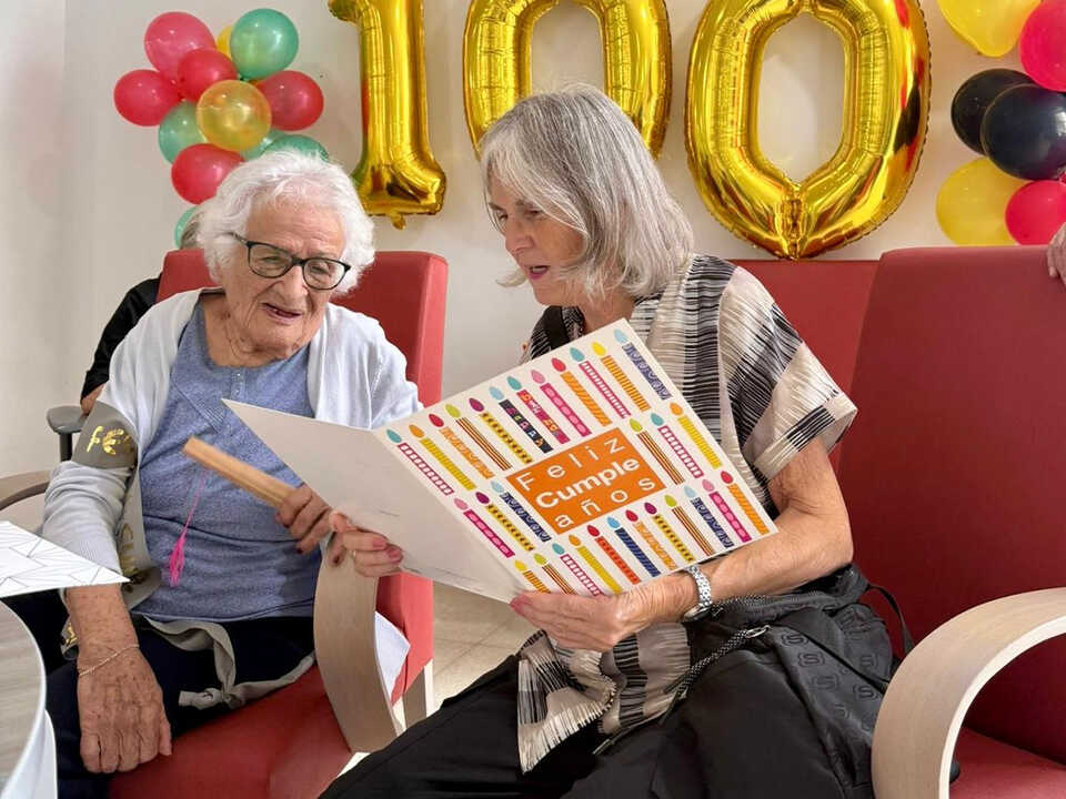 Cumpleaños de Isabel Hernández, la "centenaria de Gerón