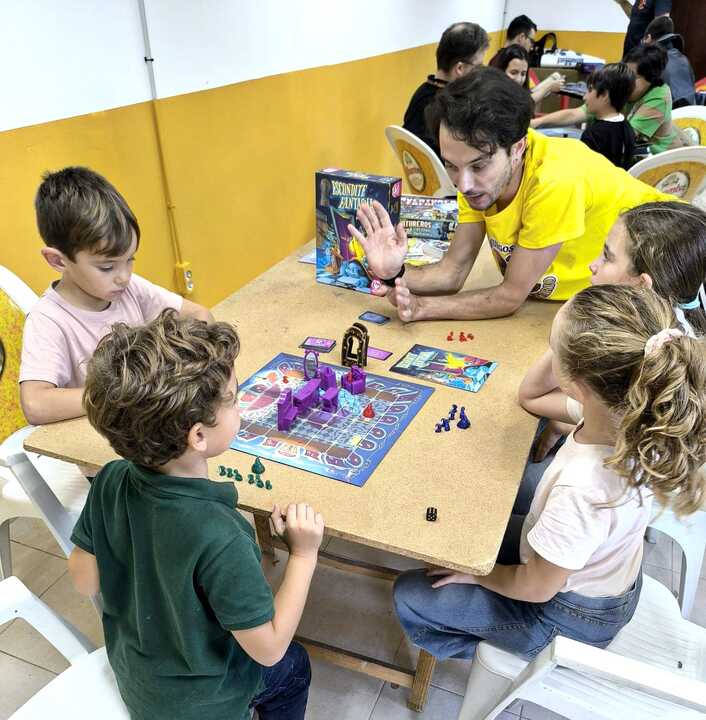 La Jornada de Juegos de Terror de El Solitario / El Solitario