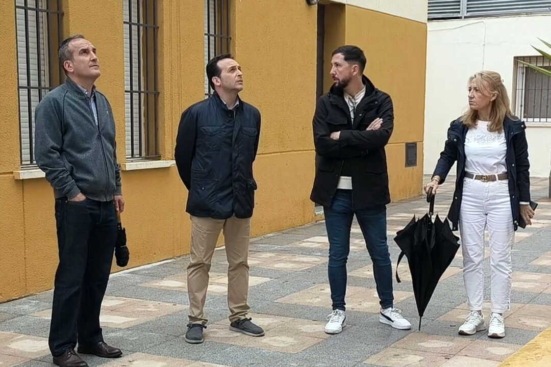 Visita de Vox a los Grupos El Rocío