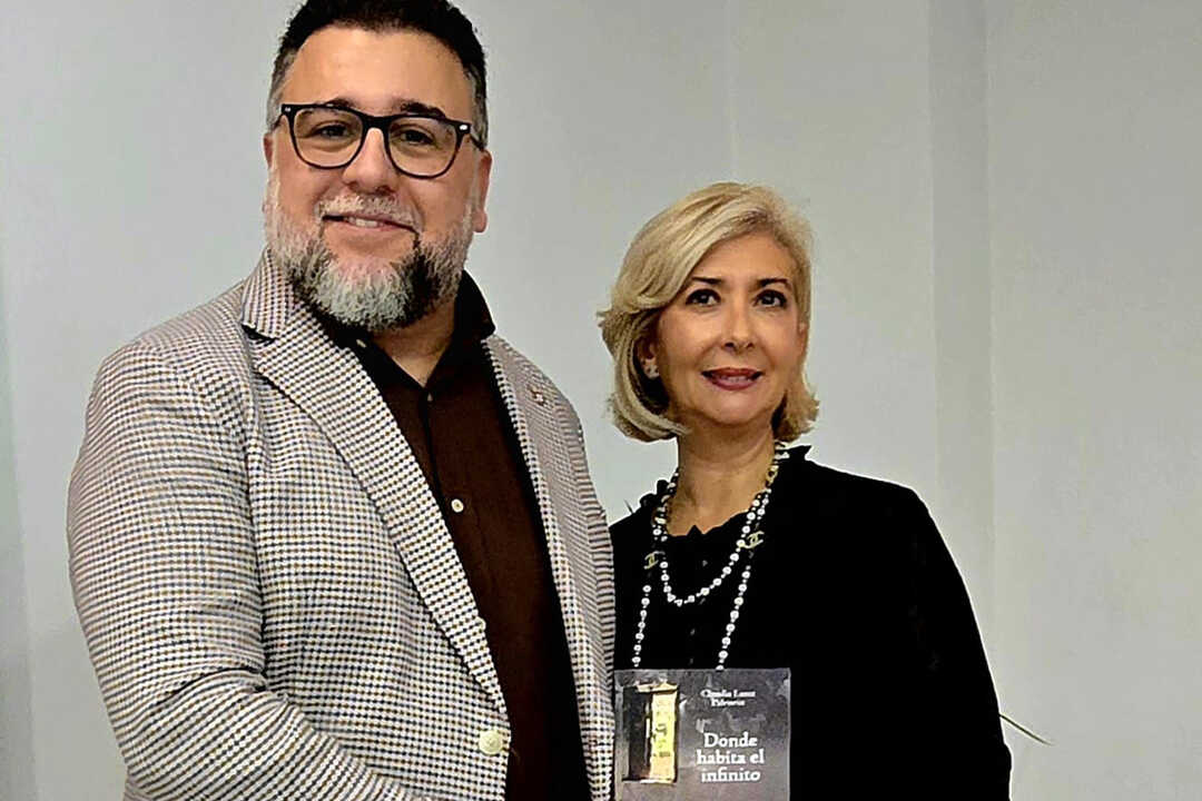 La Casa de Ceuta en Melilla participó en la presentación del libro 'Donde habita el infinito'
