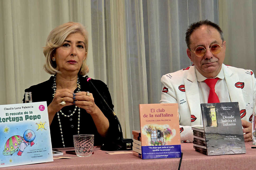 La Casa de Ceuta en Melilla participó en la presentación del libro 'Donde habita el infinito'