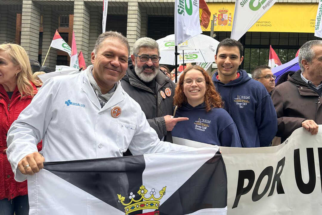 El sindicato médico de Ceuta acudió a Madrid a reclamar un estatuto propio