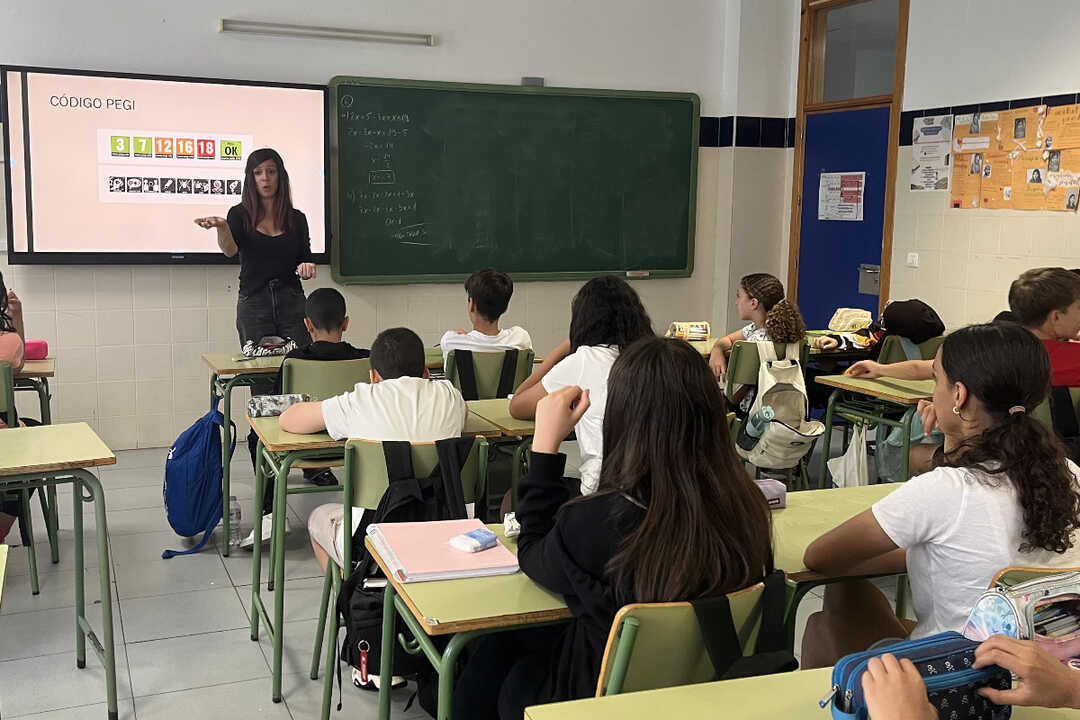 Campañas de sensibilización Día Europeo para la Protección de los Niños y Niñas contra la Explotación y el Abuso Sexual
