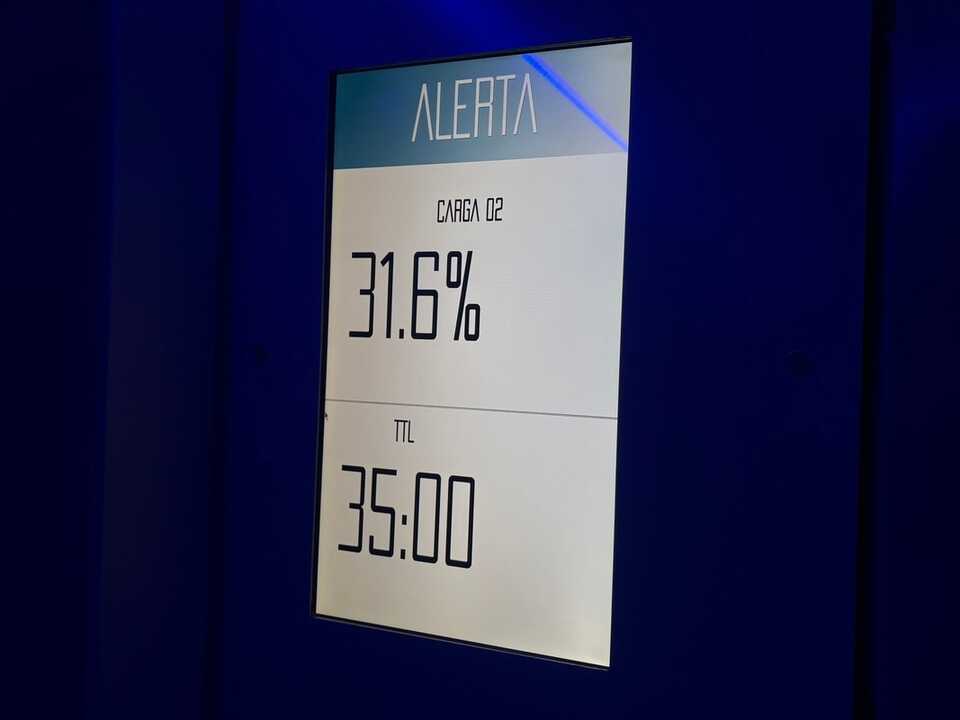 Del aula a Marte: sí enseñan a los jóvenes de FP a manejar el dinero jugando a un escape room