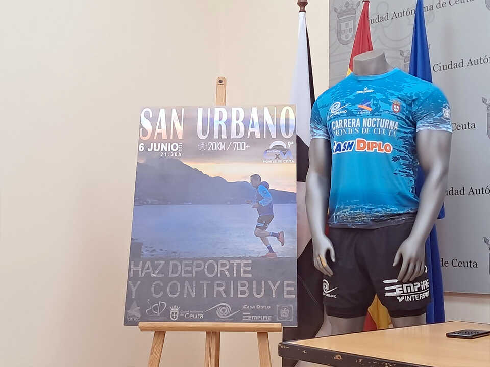 Presentación de la camiseta de la 'IX Carrera Montes de Ceuta' / César Martín