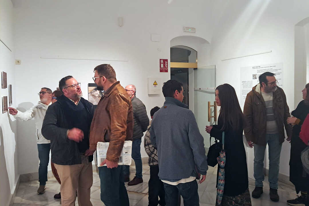Presentación de la Exposición 'Dos de cada tres' de Lola Nieto / César Martín