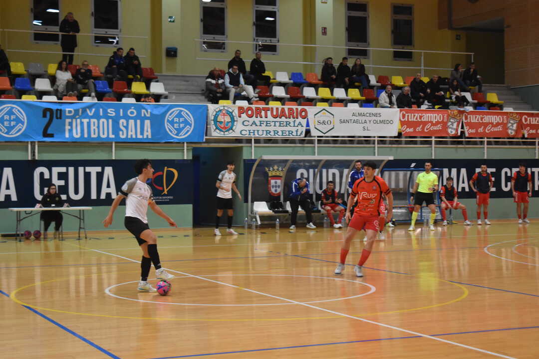 Partido entre la UA Ceutí y Vulcanizados Ruiz Tafa. Foto: Rubén Báez.