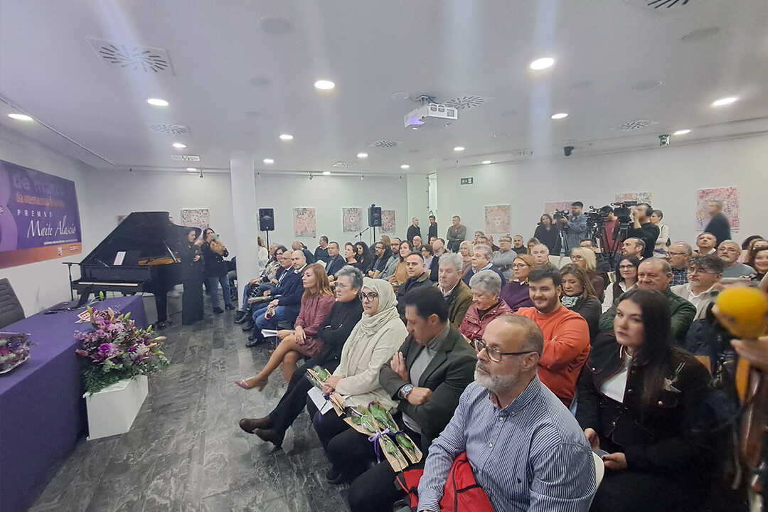 MAITE Entrega del Premio Maite Alascio de CCOO a Antonia Palomo / César Martín